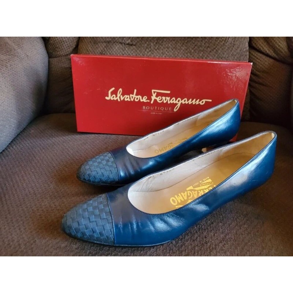 Zapatos Salvatore Ferragamo Romanitica Navy size 9 AAAA